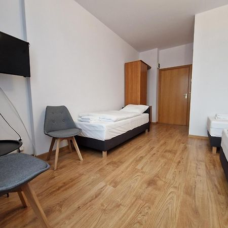 Hotel Tor Kielce Cminsk Esterno foto